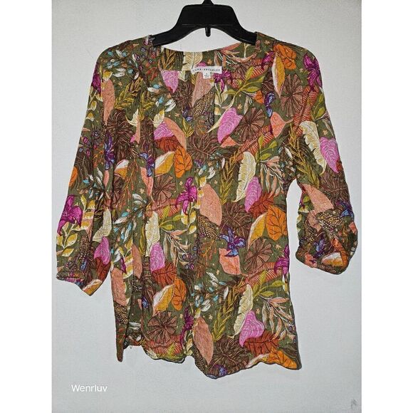 Jane and Delancy - Picture 1 of 4